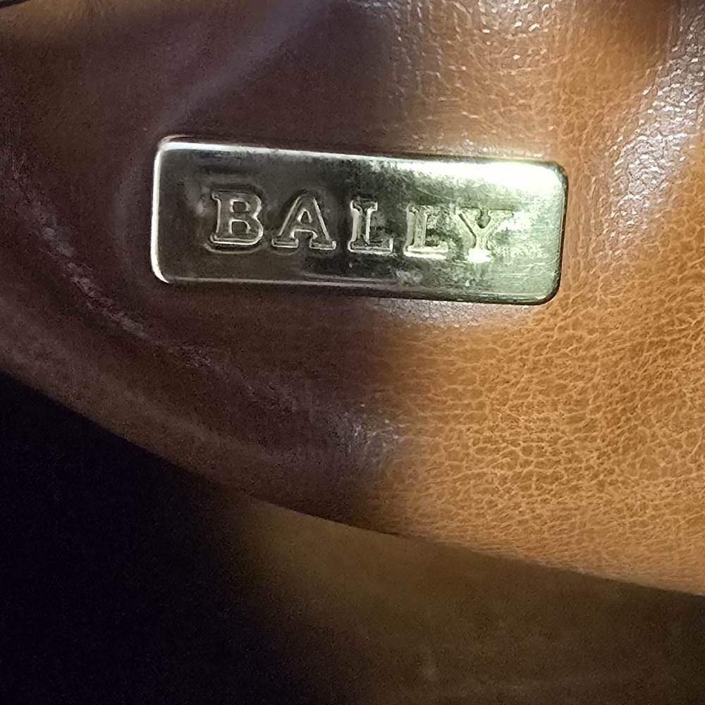 Bally Black and Tan Woven Tote Bag - Picture 9 of 10